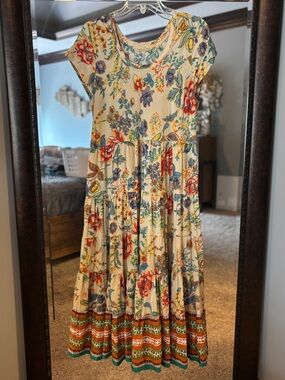 Soft Surroundings Cream Floral Scoop-Neck Dress with Multicolor Print